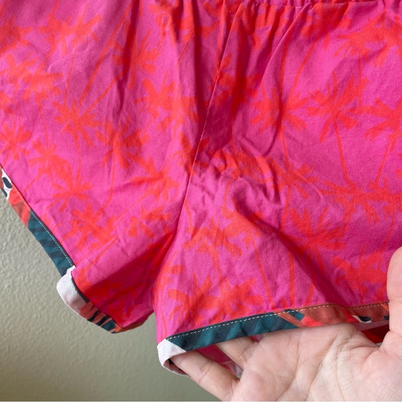 SOLD 🌴 Niu shorts in hot pink by [EPIK]-style - Picture 5 of 5